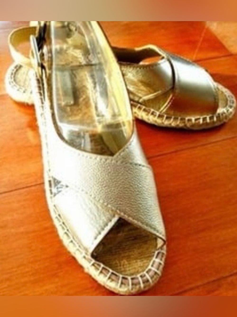 Pour Victoire Gold Leather Espadrille Sandals, 8